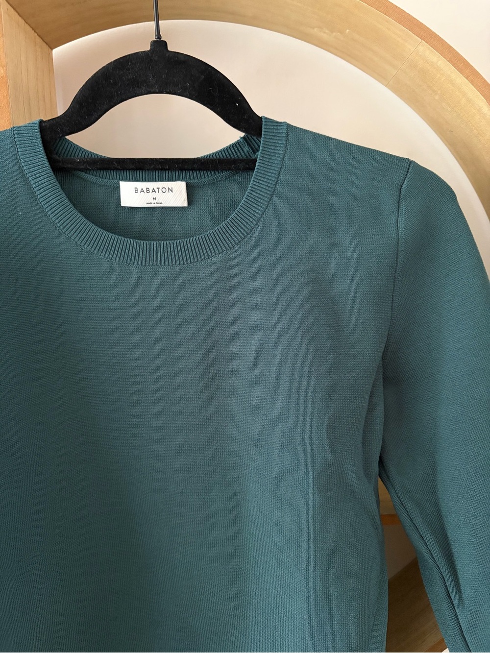 Babaton Sculpt Knit Crew Long Sleeve - Picture 3 of 7